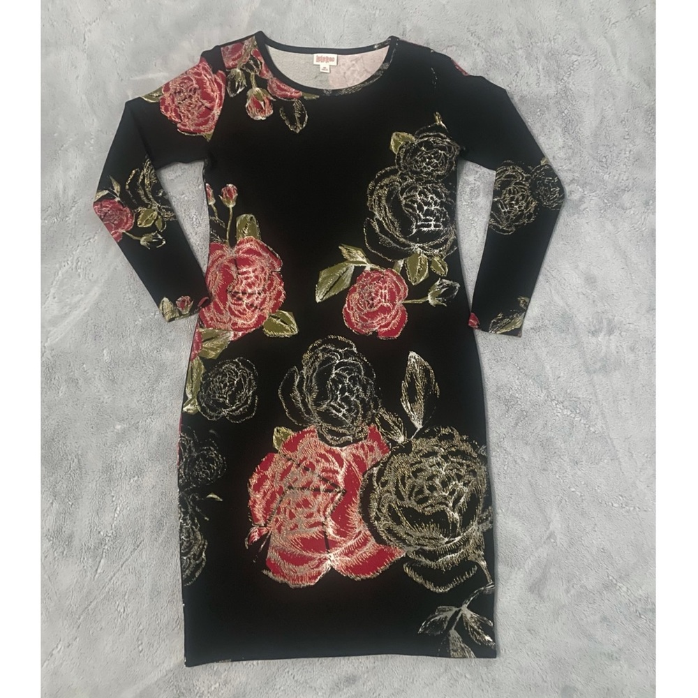 lularoe bodycon dress | Dresses | Lularoe Elegant Debbie Long Sleeve Black Floral Roses Size Medium Color:Jabe Perfect for date night! Iris Simple Beaded Wedding Gown
